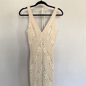 V- neck Lace Wedding/ Wedding Guest Dress with train